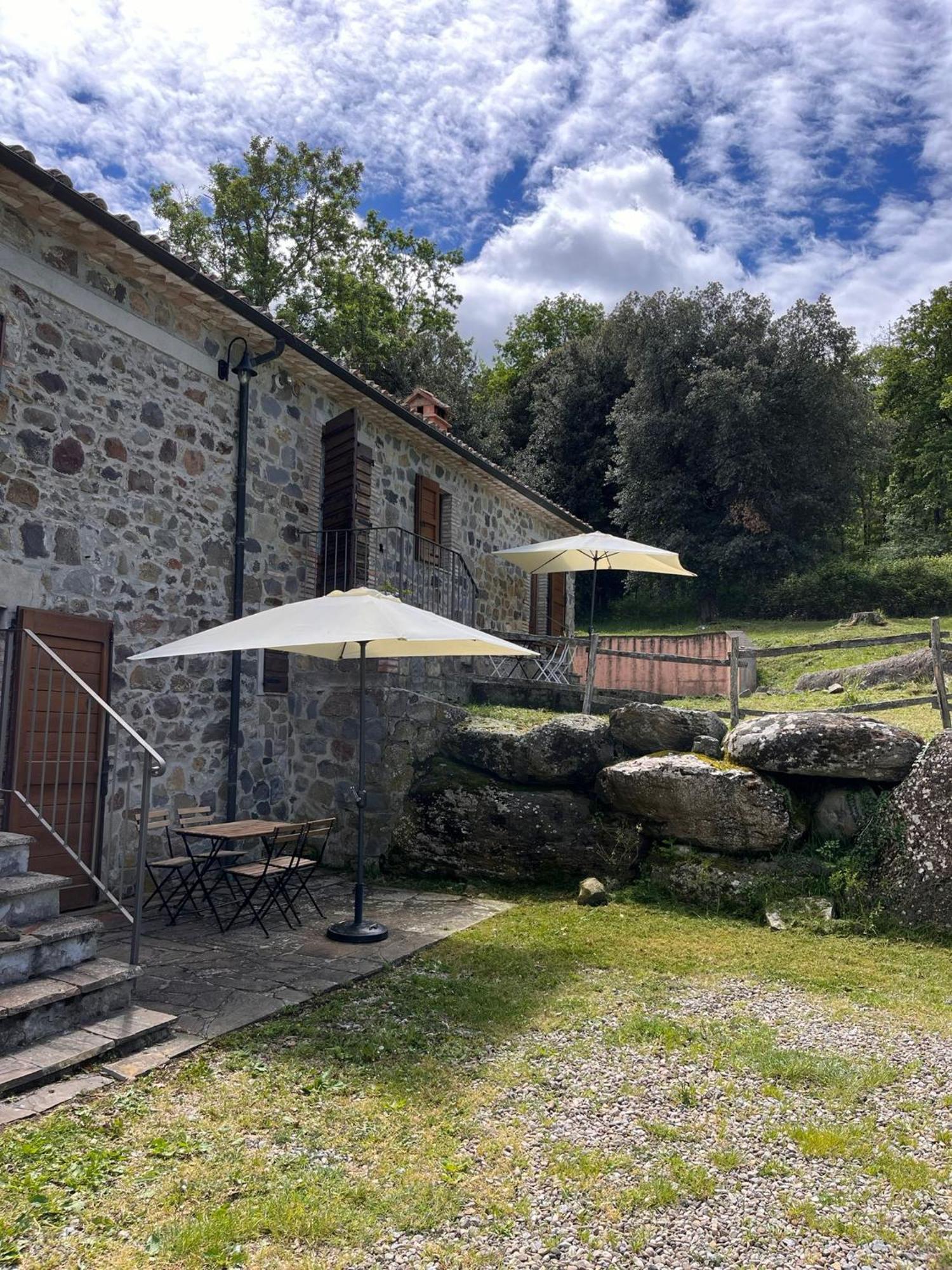 Casetta Di Ugolino Radicofani Kültér fotó